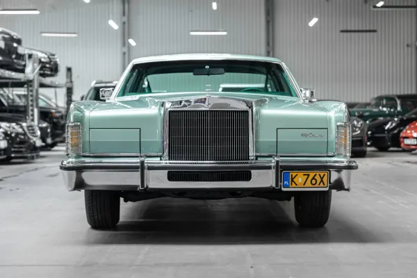 Lincoln Continental VII – zdjęcie 3