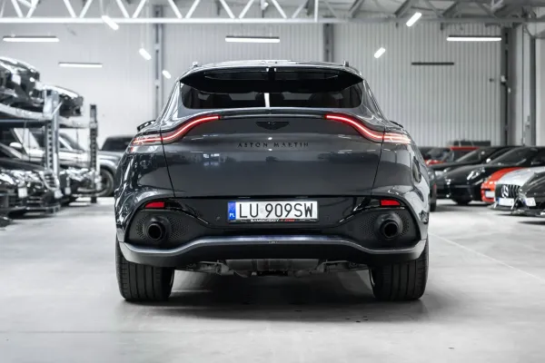 Aston Martin DBX – zdjęcie 7