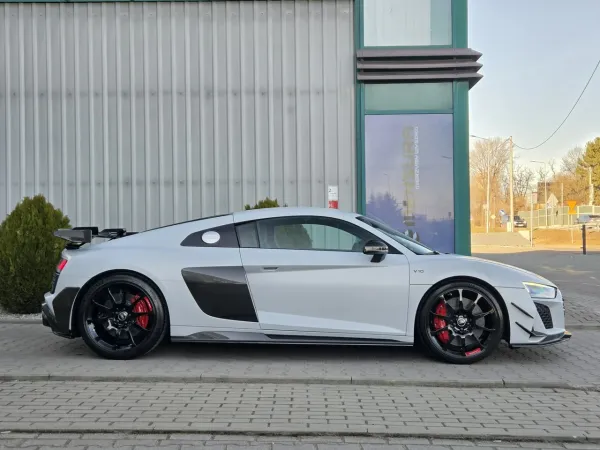 Audi R8 Coupe II