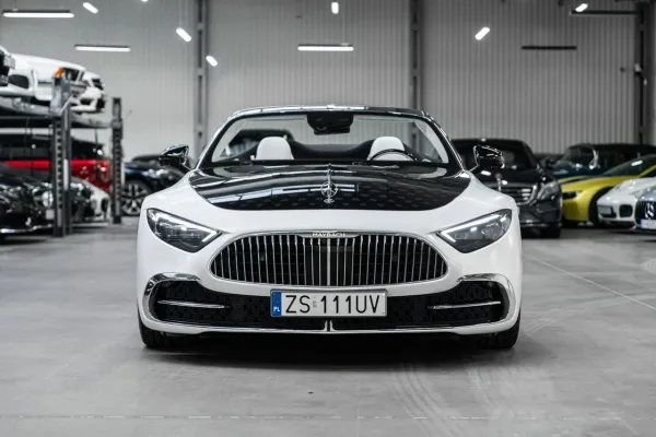 Mercedes Maybach SL 680