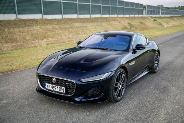 Jaguar F-Type – zdjęcie 3