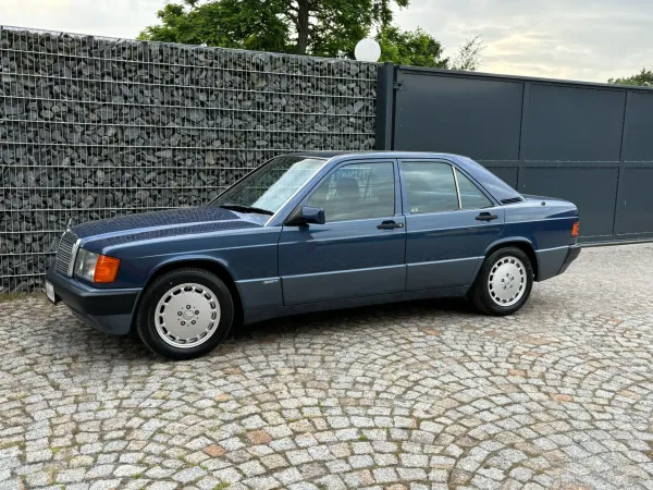 Mercedes 190E 2.3 Sportline – zdjęcie 4