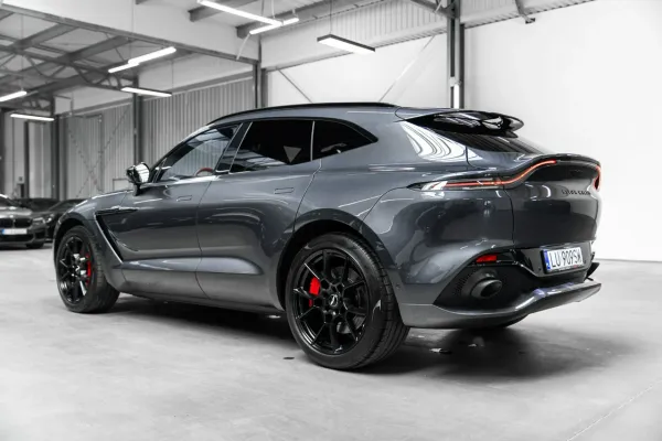 Aston Martin DBX – zdjęcie 6