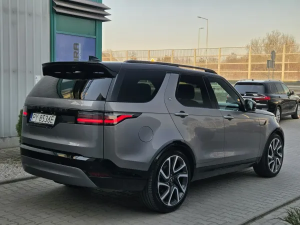 Land Rover Discovery V – zdjęcie 4