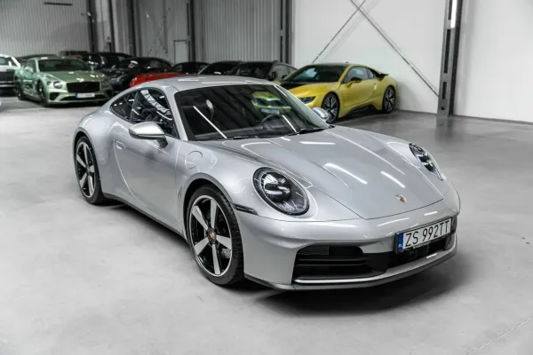 Porsche 911 992