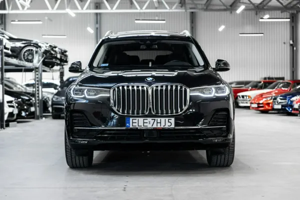BMW X7 G07 – zdjęcie 3