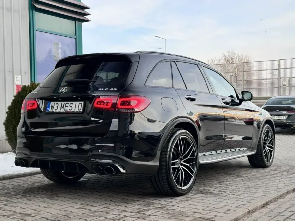 Mercedes GLC 43 AMG – zdjęcie 4