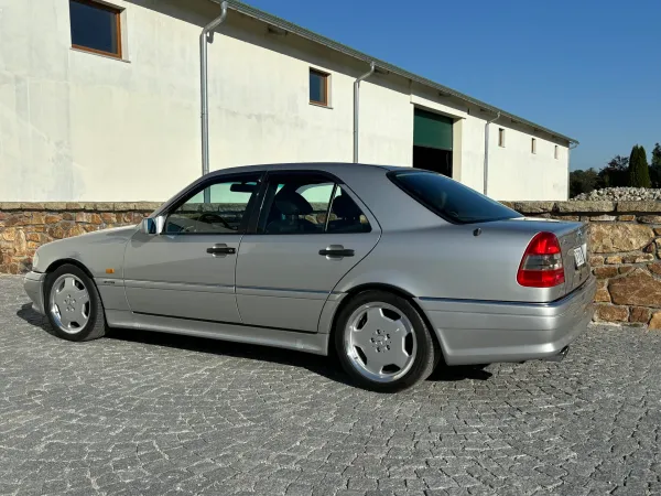 Mercedes C36 AMG W202 – zdjęcie 4