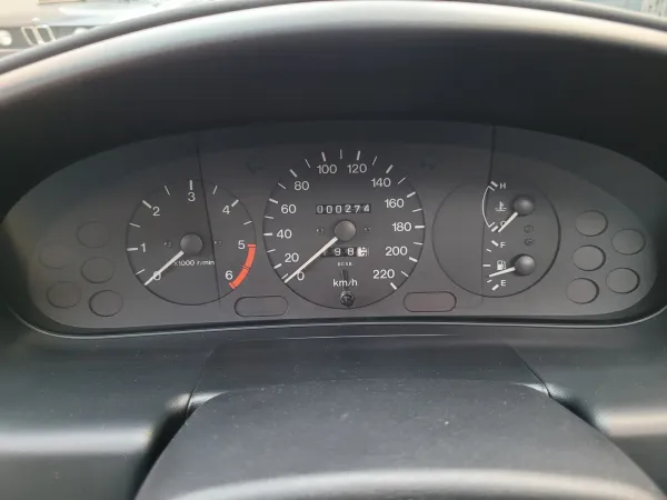 Mazda 323 – zdjęcie 4