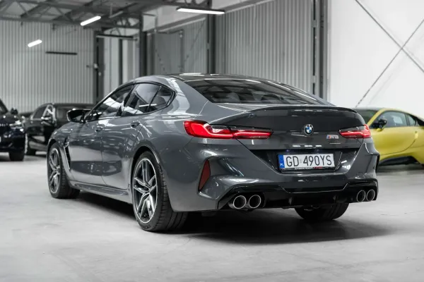 BMW M8 – zdjęcie 7