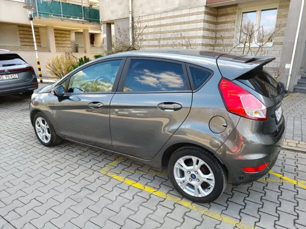 Ford Fiesta mk7 – zdjęcie 4