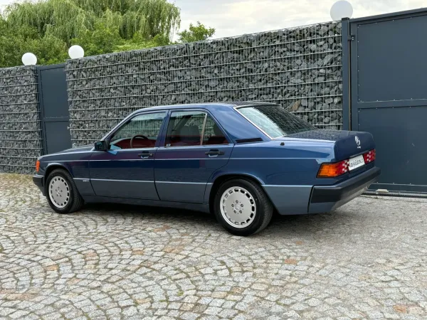Mercedes 190E 2.3 Sportline – zdjęcie 6