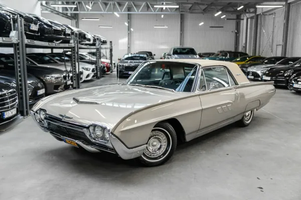 Ford Thunderbird III – zdjęcie 3