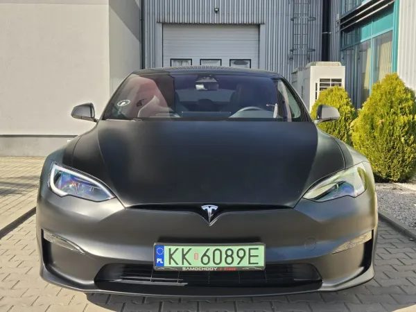 Tesla Model S – zdjęcie 2