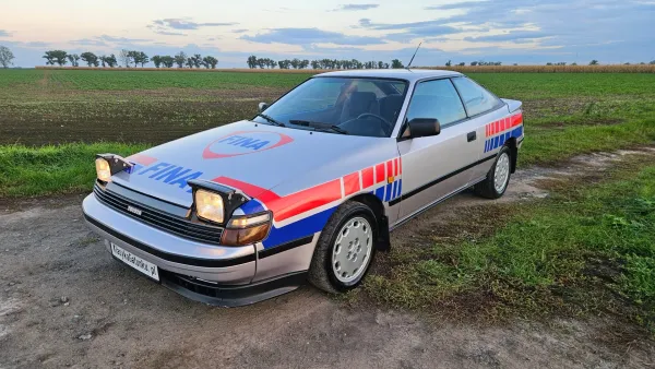 Toyota Celica GT-i 16 2.0 – zdjęcie 5