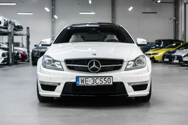 Mercedes C 63 AMG W204 – zdjęcie 1