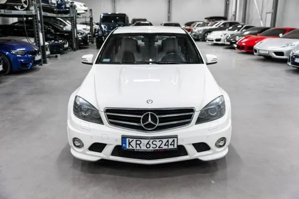 Mercedes C 63 AMG W204 – zdjęcie 5