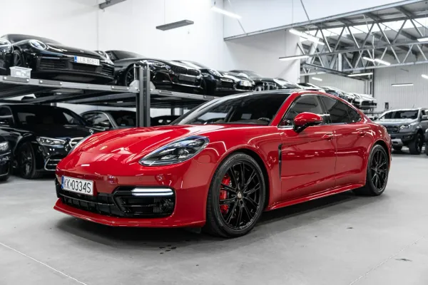 Porsche Panamera – zdjęcie 2