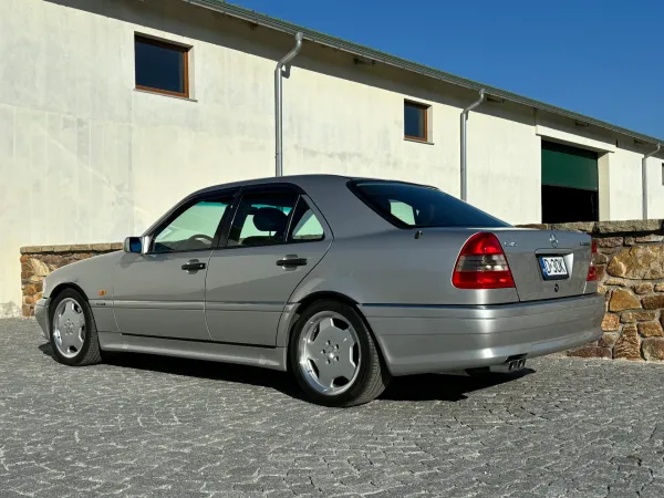 Mercedes C36 AMG W202 – zdjęcie 2