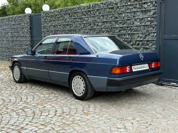 Mercedes 190E 2.3 Sportline – zdjęcie 7
