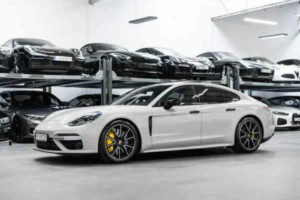 Porsche Panamera – zdjęcie 3