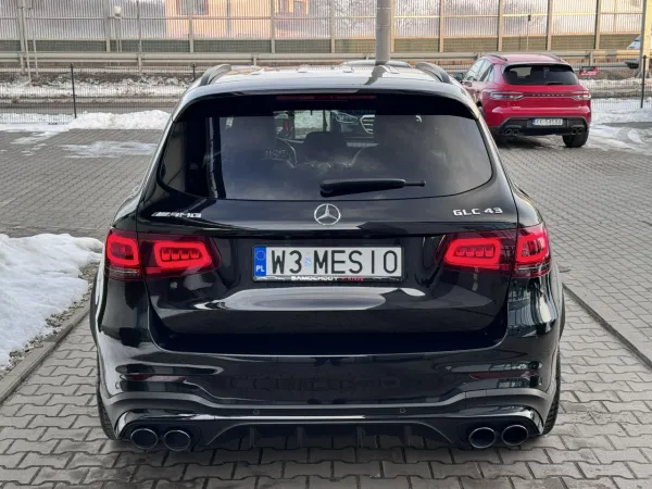 Mercedes GLC 43 AMG – zdjęcie 6