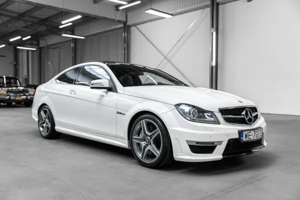 Mercedes C 63 AMG W204 – zdjęcie 6
